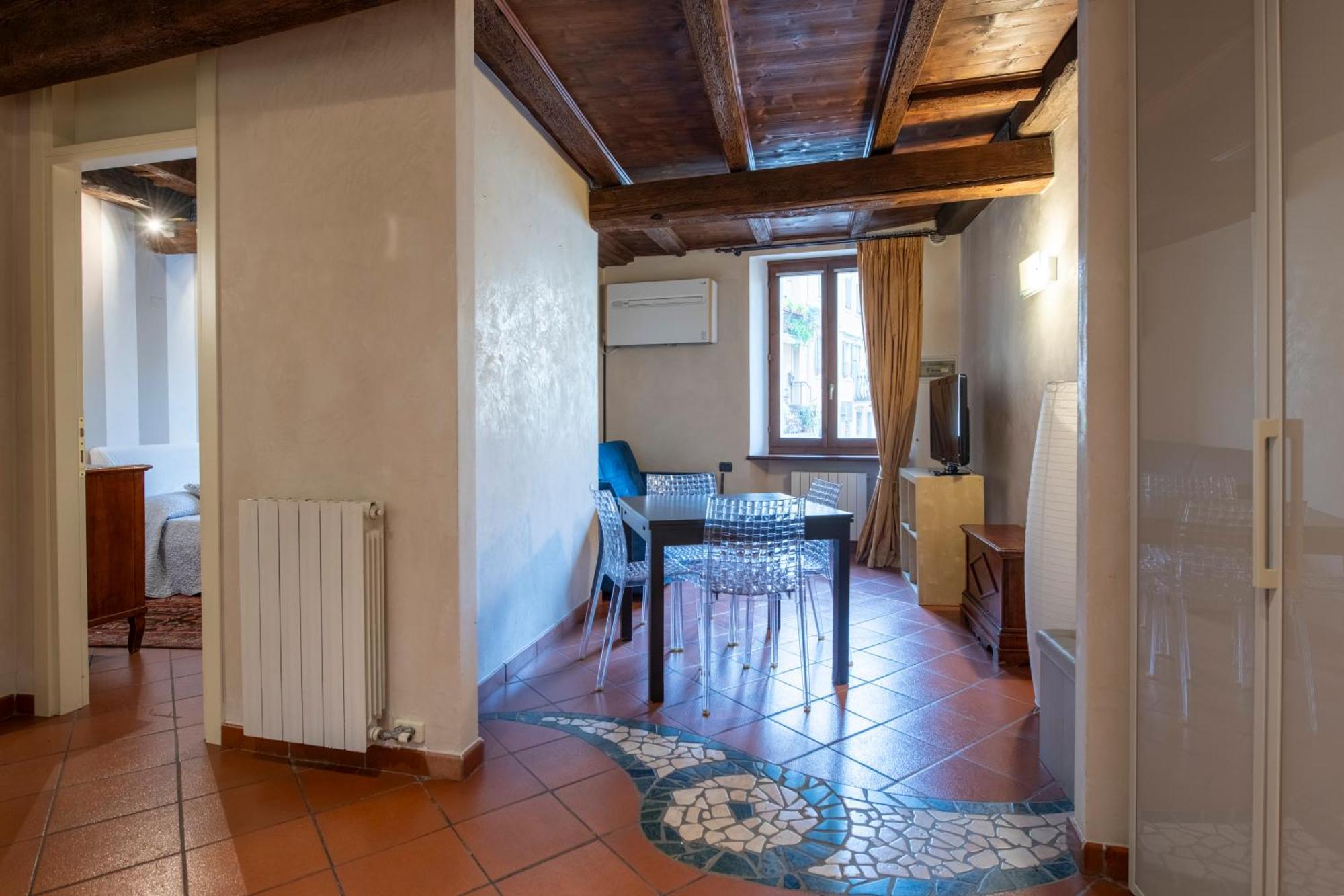 Ai Piedi Del Castello / 4Pl / Apt. Full Верона Экстерьер фото